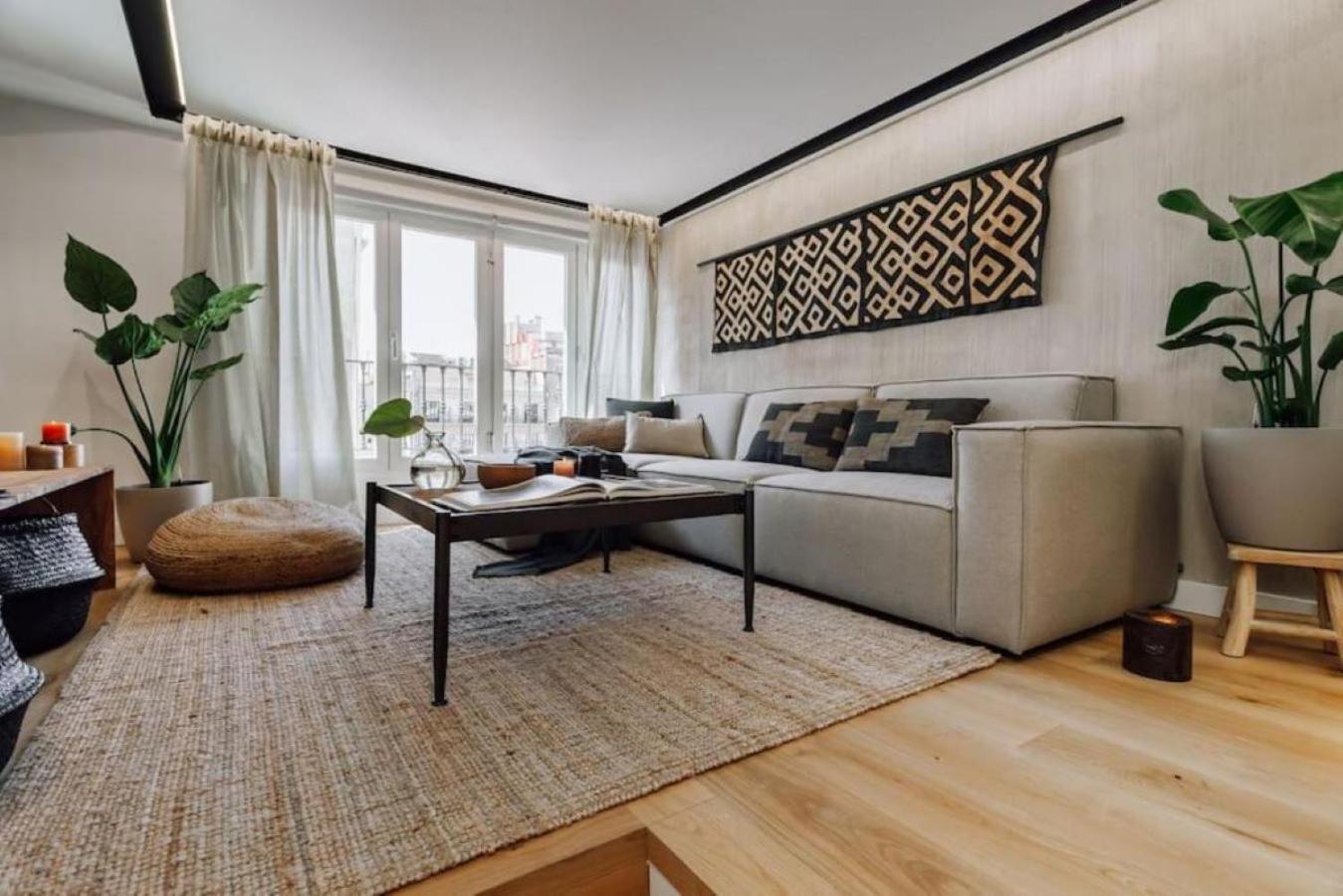 Lega - 2 Bedroom In Passeig De Gracia Apartment *